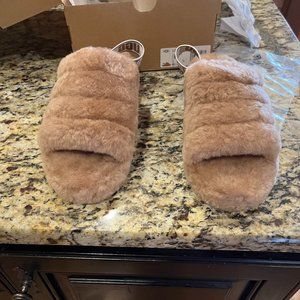 UGG Fluff Yeah Slide